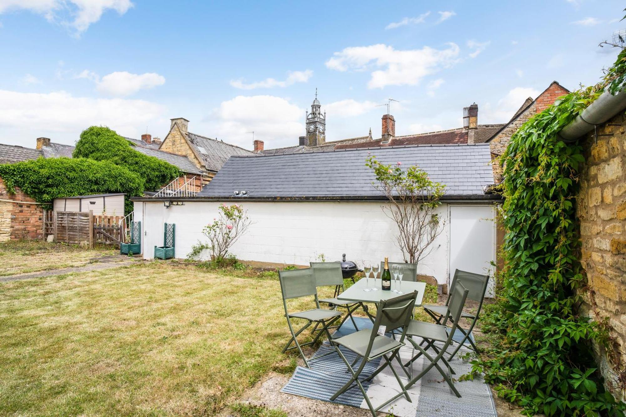 Moreton-in-MarshRedesdale View, High Street With Private Garden公寓 外观 照片